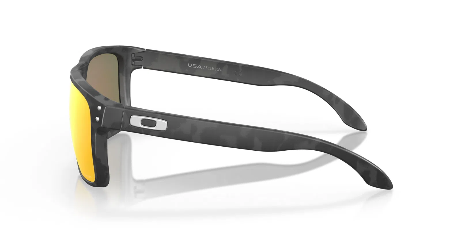 Oakley Holbrook Xl 9417 Sunglasses - view 236